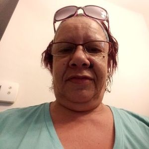 Meet your Posher, Delois